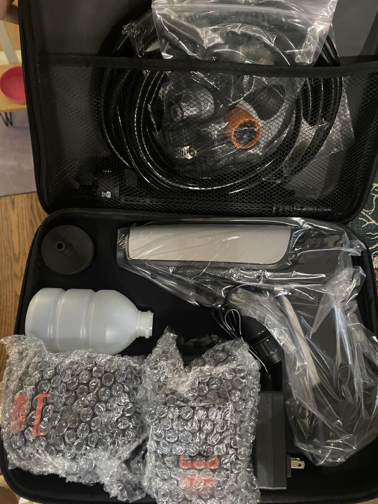Cordless Pressure Washer Battery Powered,Portable Power Washer with 2pcs 4.5Ah 21V Battery&Charger & 6-in-1 Nozzle,2 Power Level & on/Off Button,Handheld Pressure Washer for Car,Home,Garden Patio customer photo 1