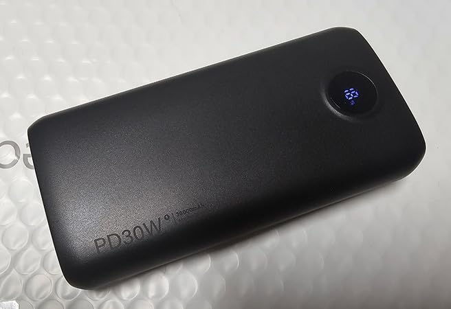DIAMUAR Portable Charger 30000mAh, 30W USB C Fast Charging, 3W Flashlight customer photo 2