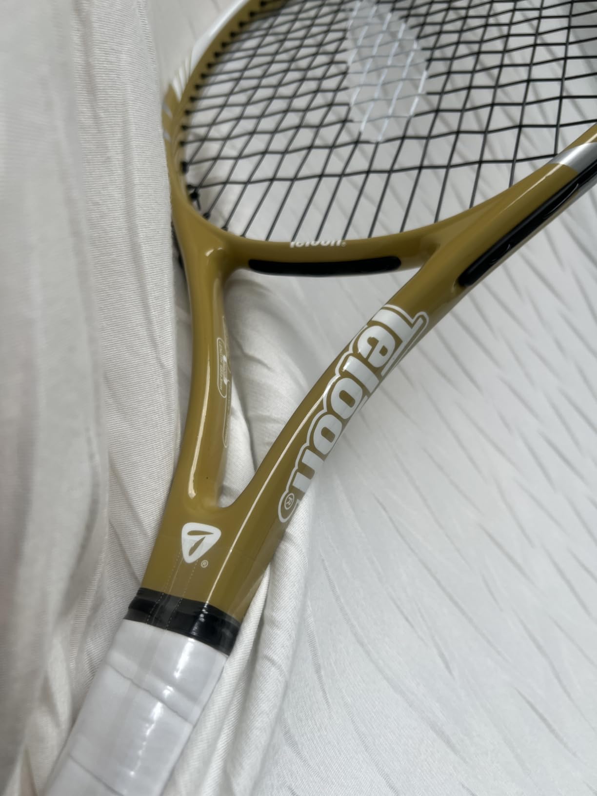 Teloon Recreational Adult Tennis Rackets-27 inch Tennis Racquet for Men and Women College Students Beginner Tennis Racket. customer photo 1
