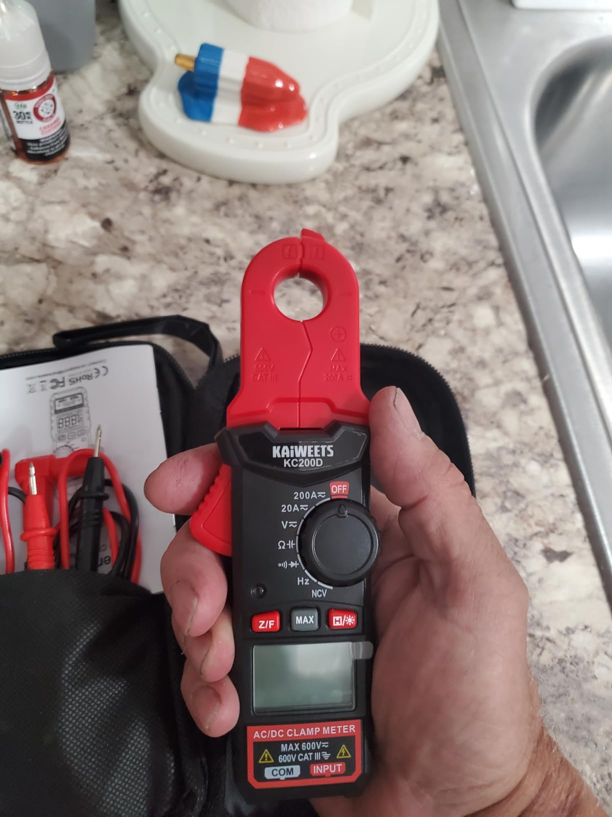 KAIWEETS Digital Clamp Meter, Portable Size, 2000 Counts, Measures High AC Current 400A, 600V AC/DC Voltage, Resistance, Continuity, Diode, Auto Ranging Multimter, Voltage Tester, KC400 customer photo 2