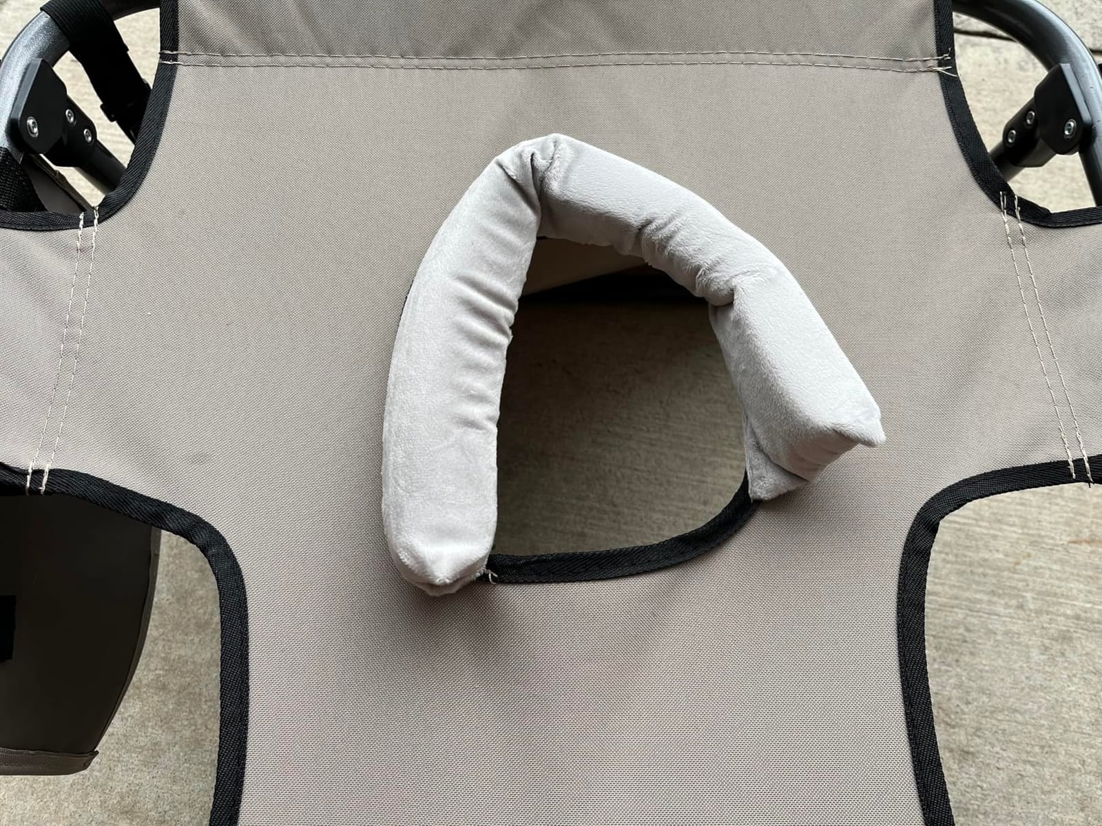 KingCamp 400LBS Tanning Chair with Face Hole, Beige 1‑Pack customer photo 1