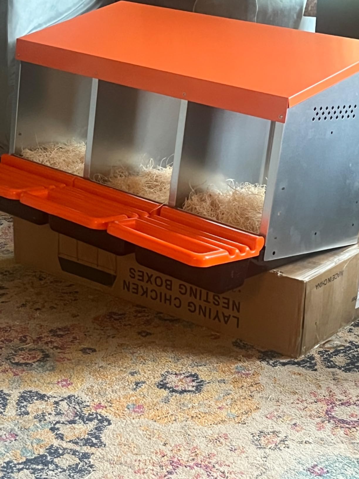 Chicken Nesting Boxes, Roll Away Nest Box for Egg Collector, 4 Holes Orange customer photo 2