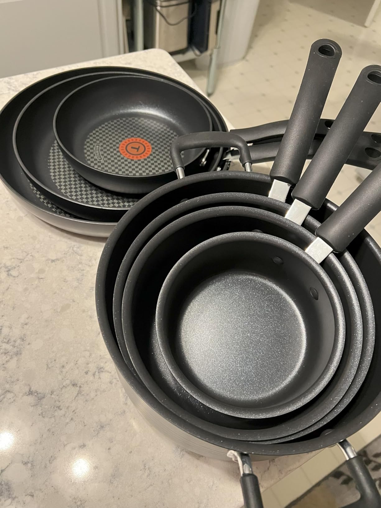 T-fal Ultimate Hard Anodized Nonstick Cookware Set, 10-Piece, Pots and Pans | Titanium nonstick coating, Thermo-Spot heat indicator, Oven safe to 400F, Dishwasher safe, Includes 2 nylon cooking utensils customer photo 2