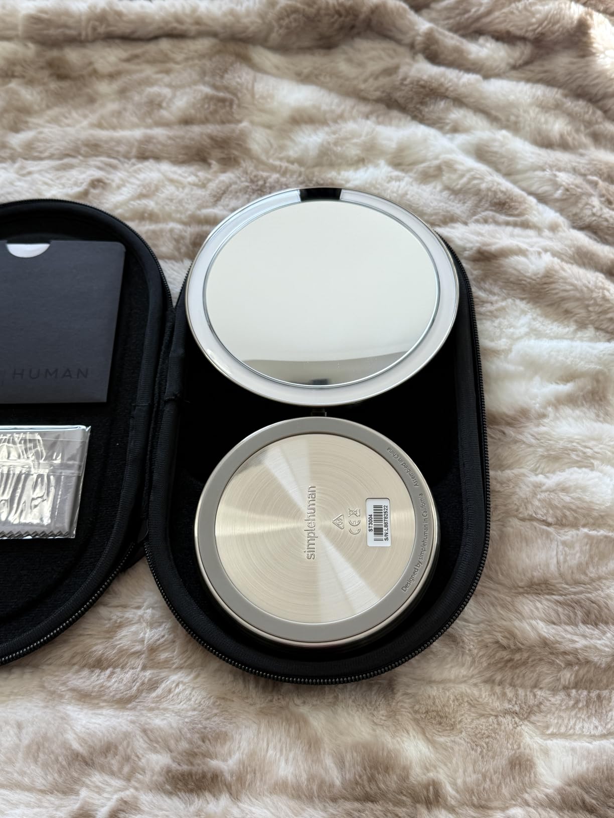 simplehuman Sensor Mirror Fold, 5'' with 10X Magnification, Round Rechargeable Travel Makeup Mirror, Tru-Lux® Full-Spectrum Light, Adjustable Brightness & Height, Brushed Stainless Steel customer photo 1
