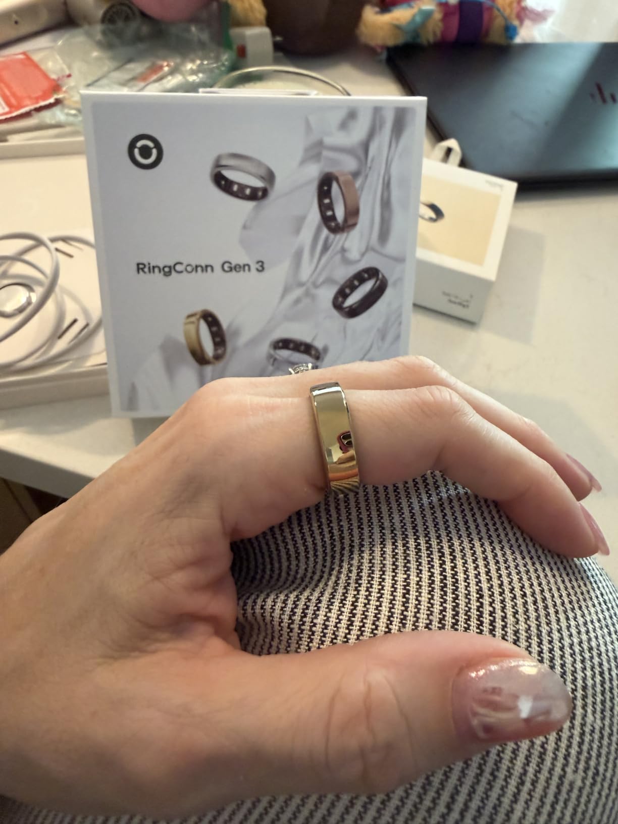 RingConn Gen 3 Smart Ring - Vascular Trends(Size 8, Future Silver) | No App Subscription, Vibration Alerts, Sleep, Fitness & Heart Rate, 14-Day Battery Life, Size Before You Buy customer photo 1