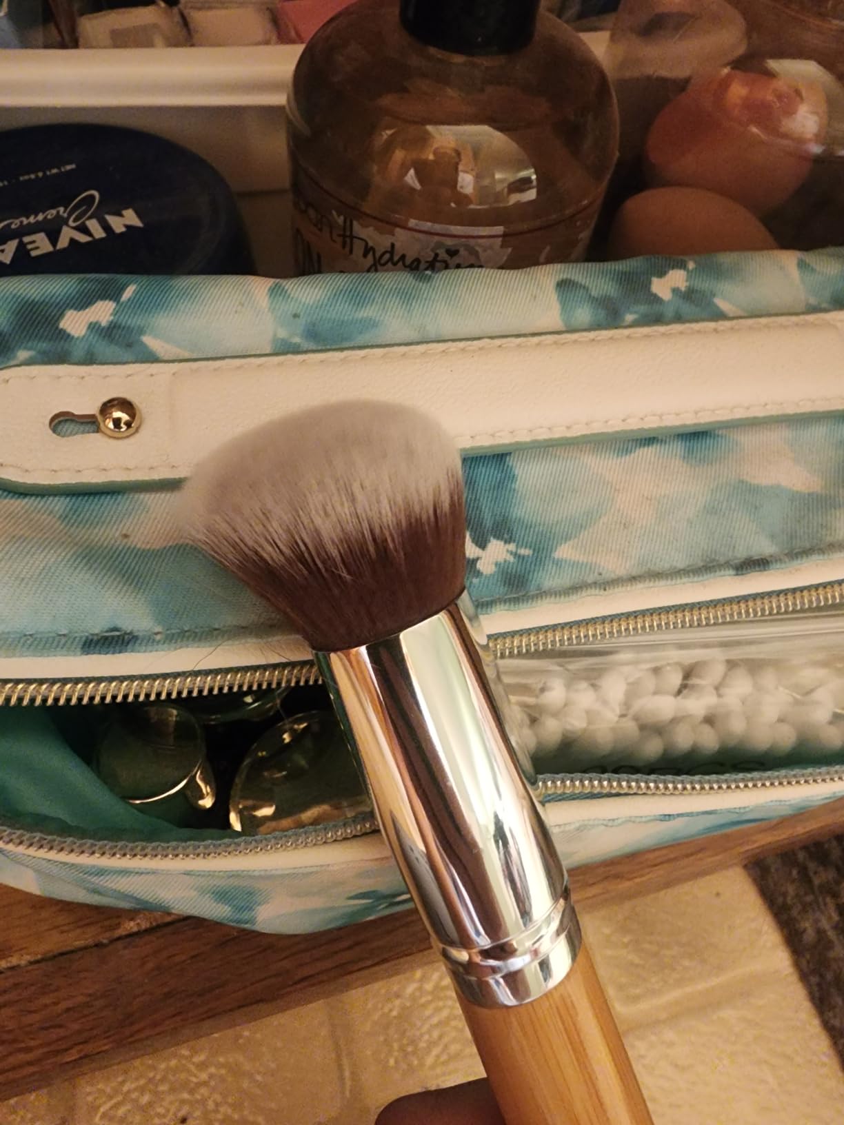 BS-MALL Makeup Brush Set 11Pcs Bamboo Synthetic Kabuki Brush Set Foundation Powder Blending Concealer Eye shadows Blush Cosmetics Brushes with Organizer Bag & Makeup Sponge (Beige) customer photo 1