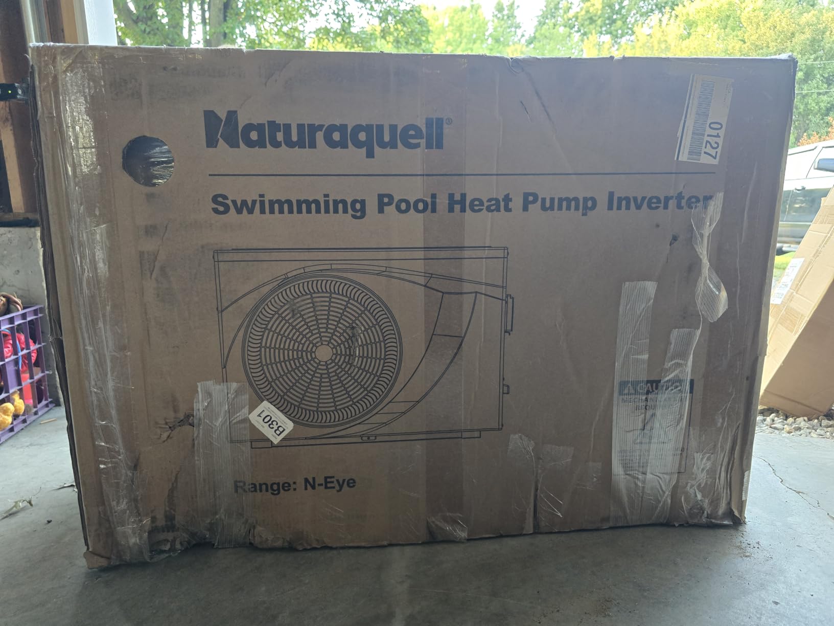 Swimming Pool Heat Pump, 18,000 BTU, 5,200 Gal customer photo 1