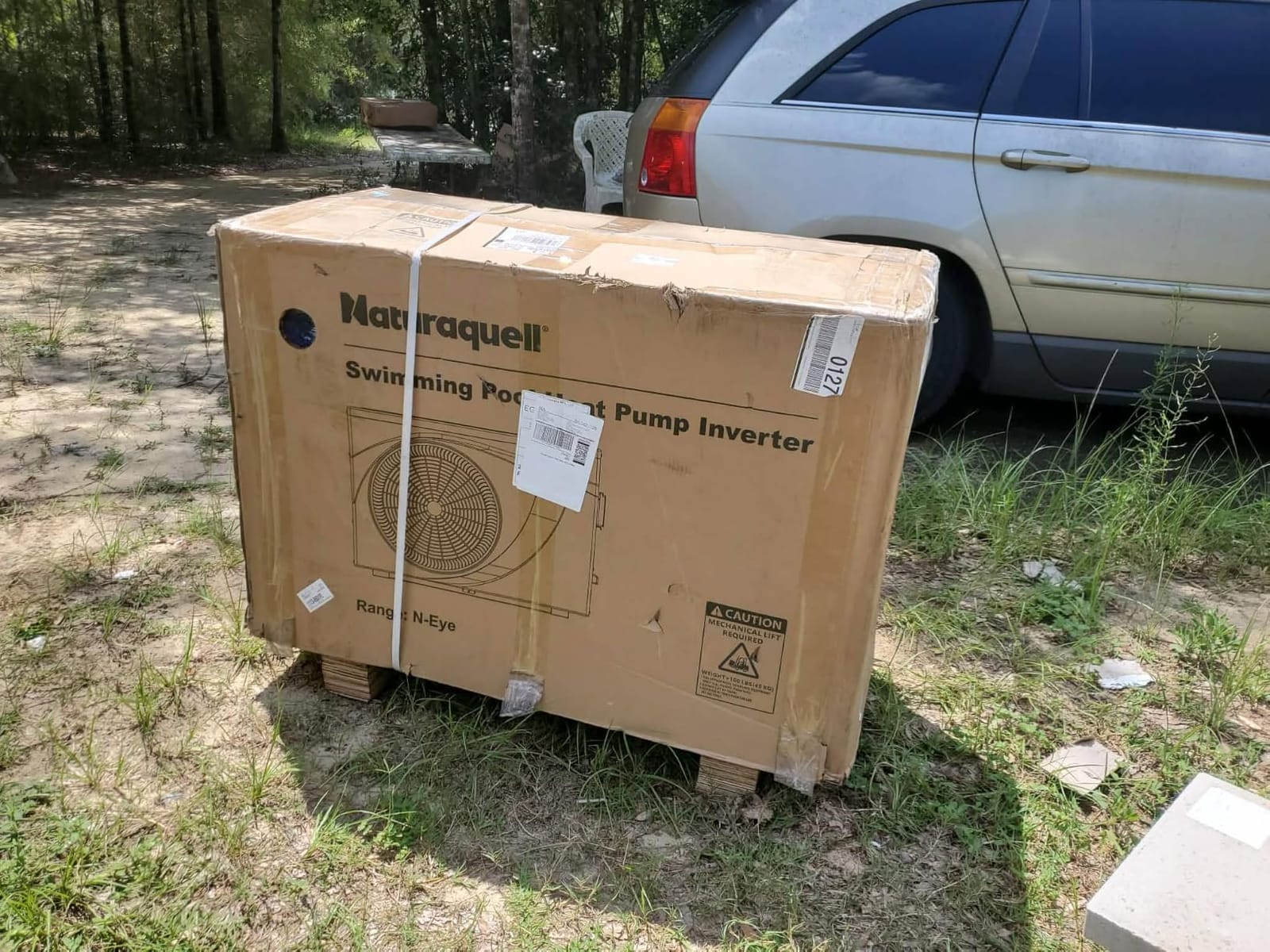 Swimming Pool Heat Pump, 18,000 BTU, 5,200 Gal customer photo 2