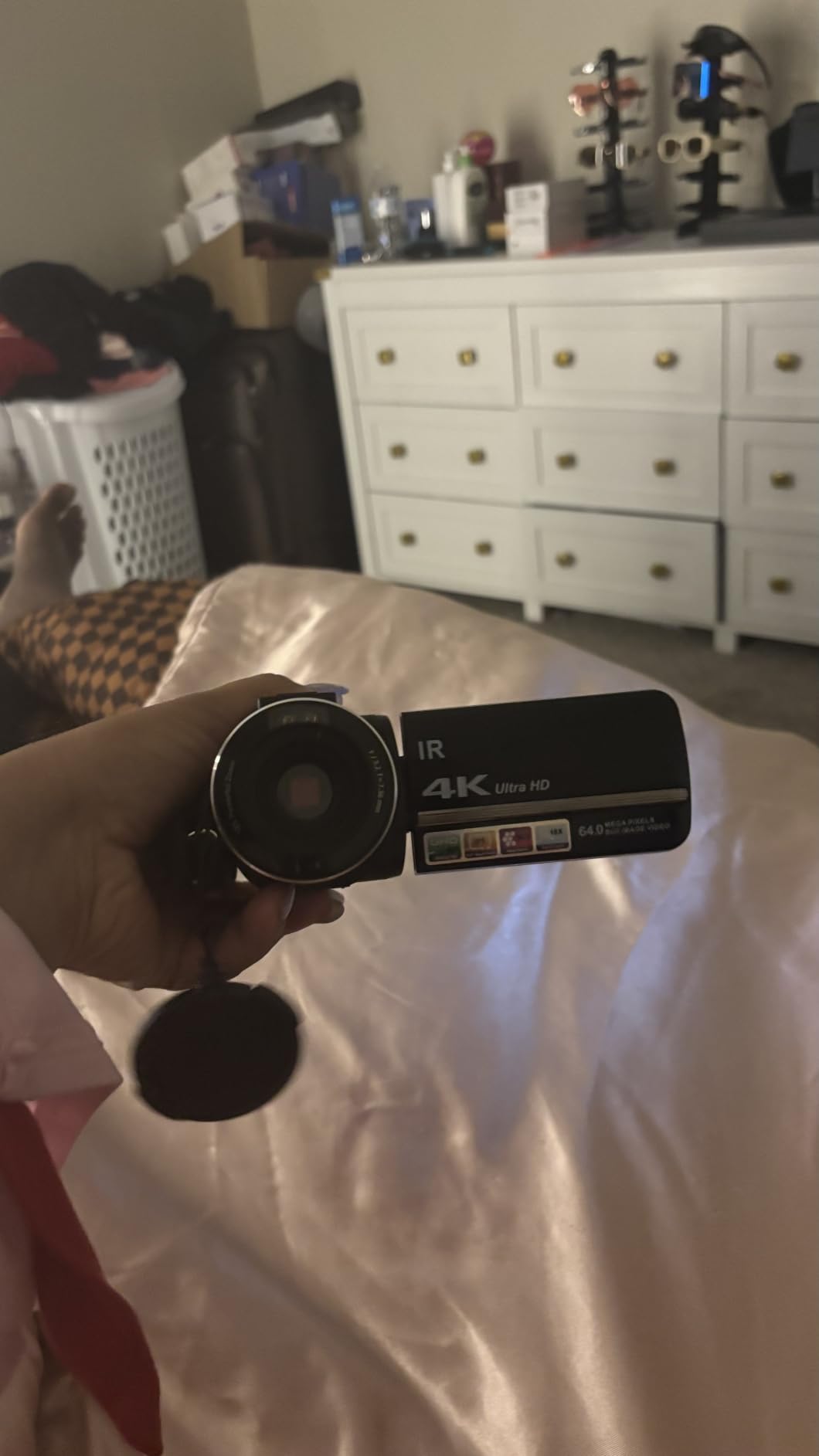 4K Video Camera Camcorder 96MP UHD Vlogging Camera for YouTube 18X Digital Zoom 3.0 IPS 270° Rotation Touch Screen Video Recorder with Remote Control, Night Vision, 32GB Card, 2 Batteries customer photo 2
