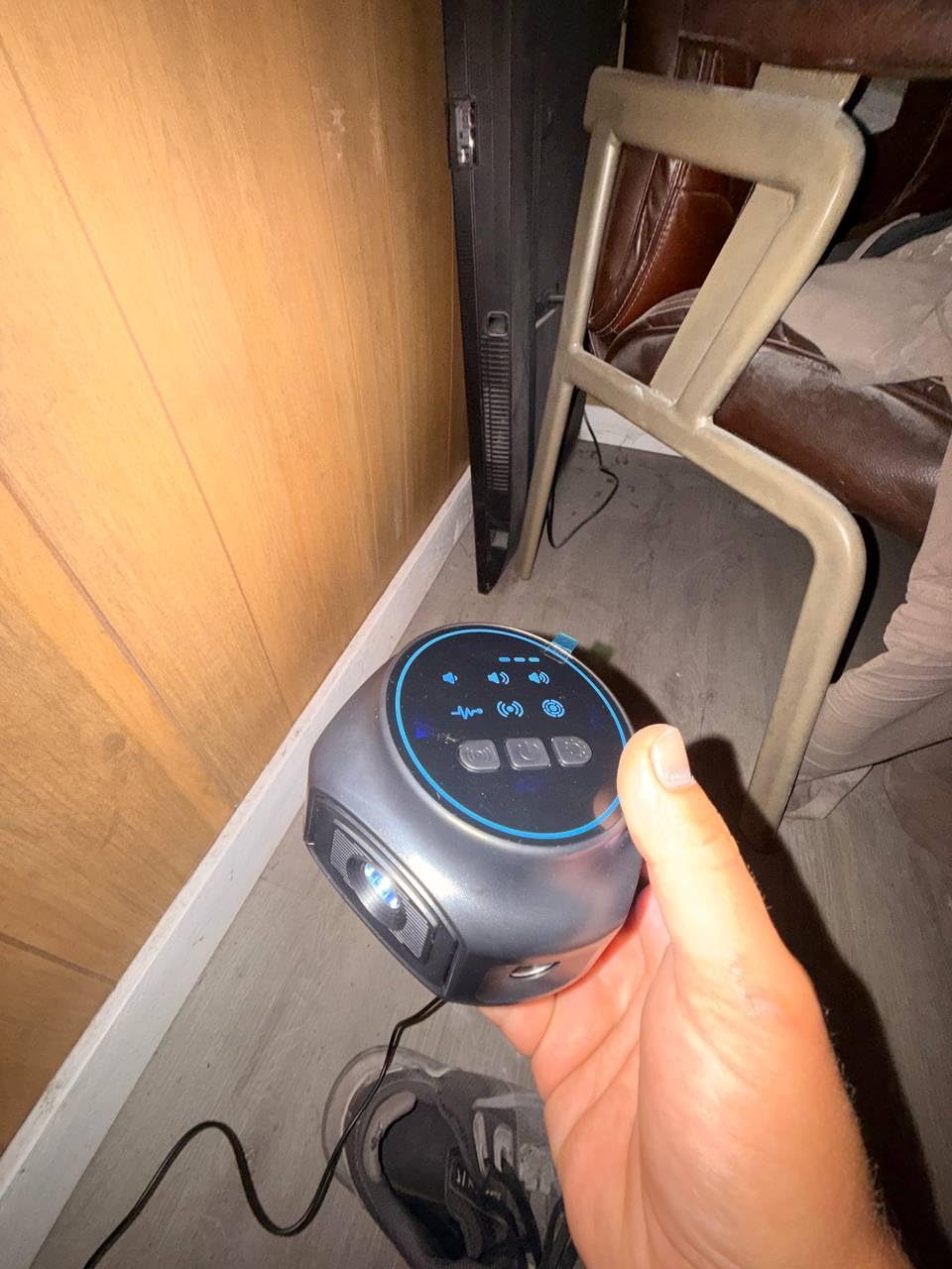 Indoor Ultrasonic Pest Repeller, 3 Ultrasonic Mode, 25-65 KHz customer photo 1