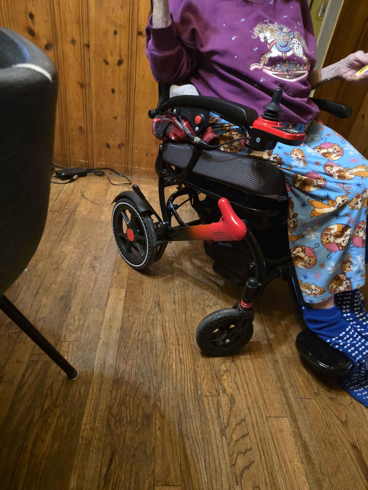 Electric Wheelchairs for Adults Foldable 36LBS Lightweight Frame, Airline Approval, 15 Miles Travel Range& 500W Brushless Motors Power Motorized for Seniors&Max Supports 350 LBS&LED Light-Black Color customer photo 2