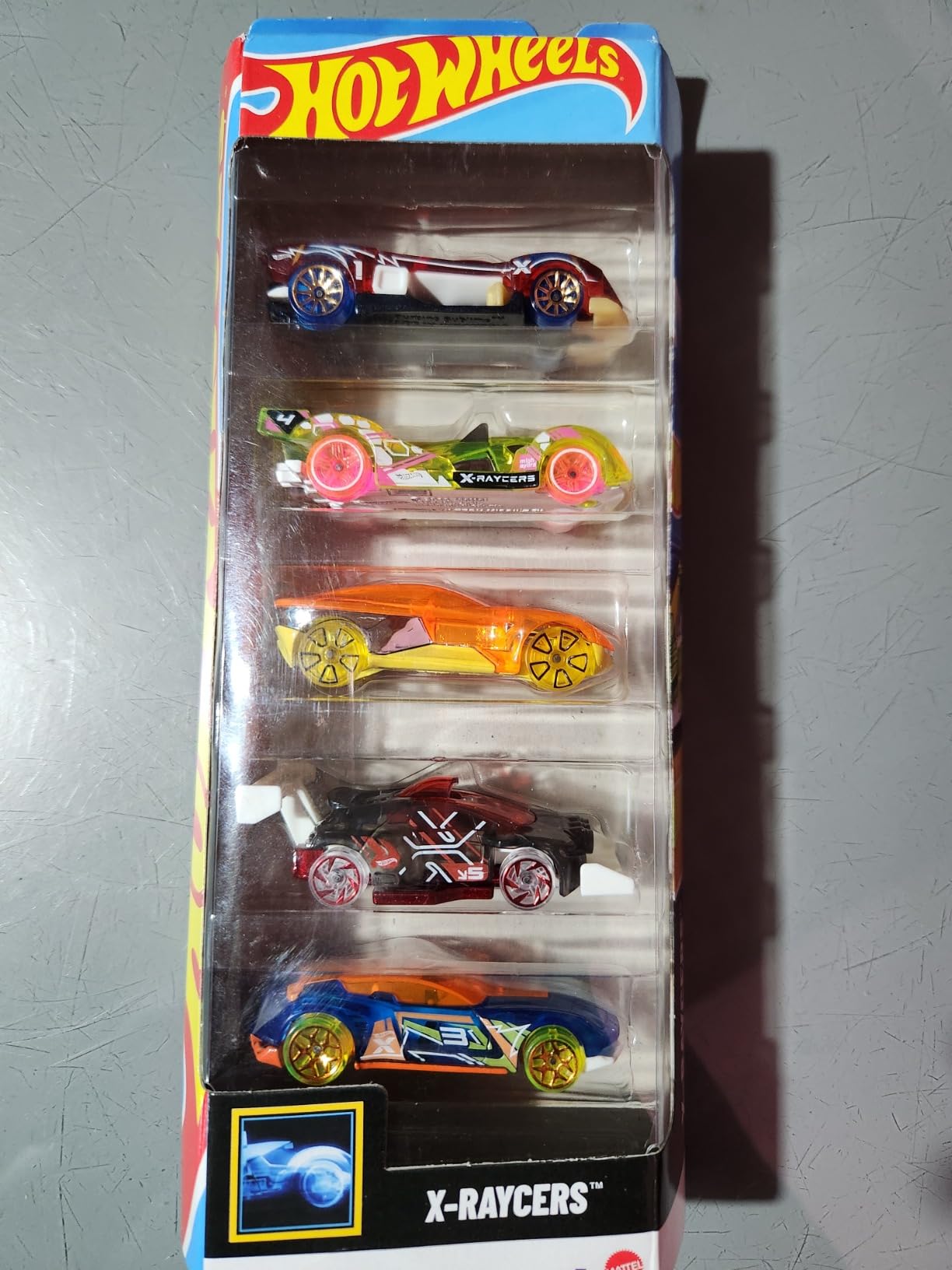 Hot Wheels 5-Pack of Toy Cars & Trucks (Styles May Vary) customer photo 1