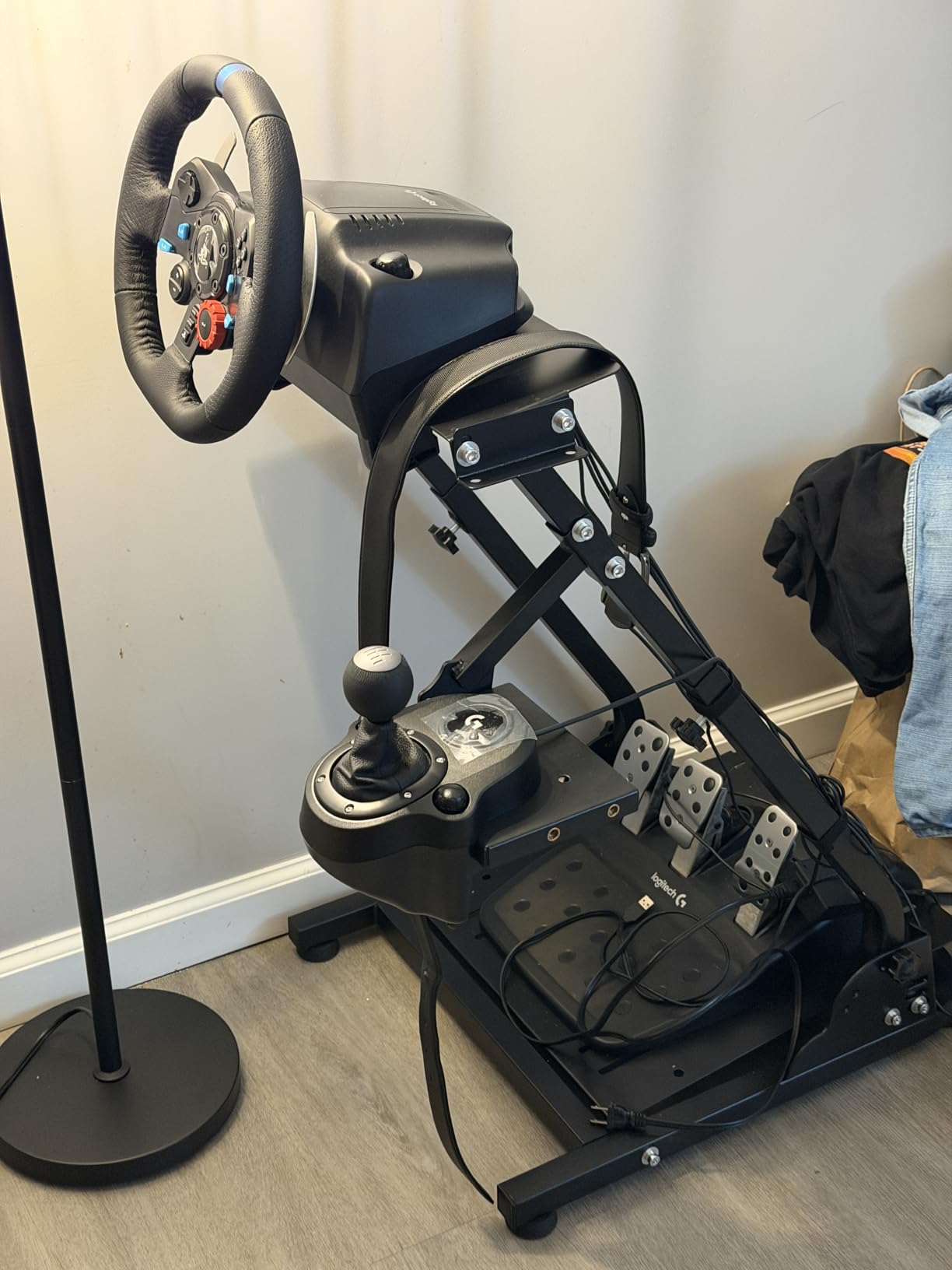 Logitech G Driving Force Shifter Compatible with G29 G920 & G923 - PC customer photo 1