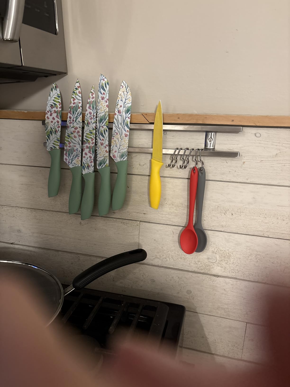 Magnetic Knife Holder for Wall - Stainless Steel Knife Magnetic Strip 18 Inch - Wall Knife Magnet Bar Rack With Hooks customer photo 2