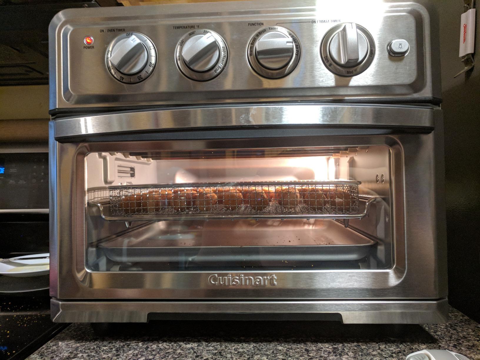 Cuisinart TOA-60 Convection AirFryer Toaster Oven, Premium 1800-Watt Oven with 7-in-1 Functions and Wide Temperature Range, Large Capacity AirFryer with 60-Minute Timer/Auto-Shutoff, Stainless Steel customer photo 1