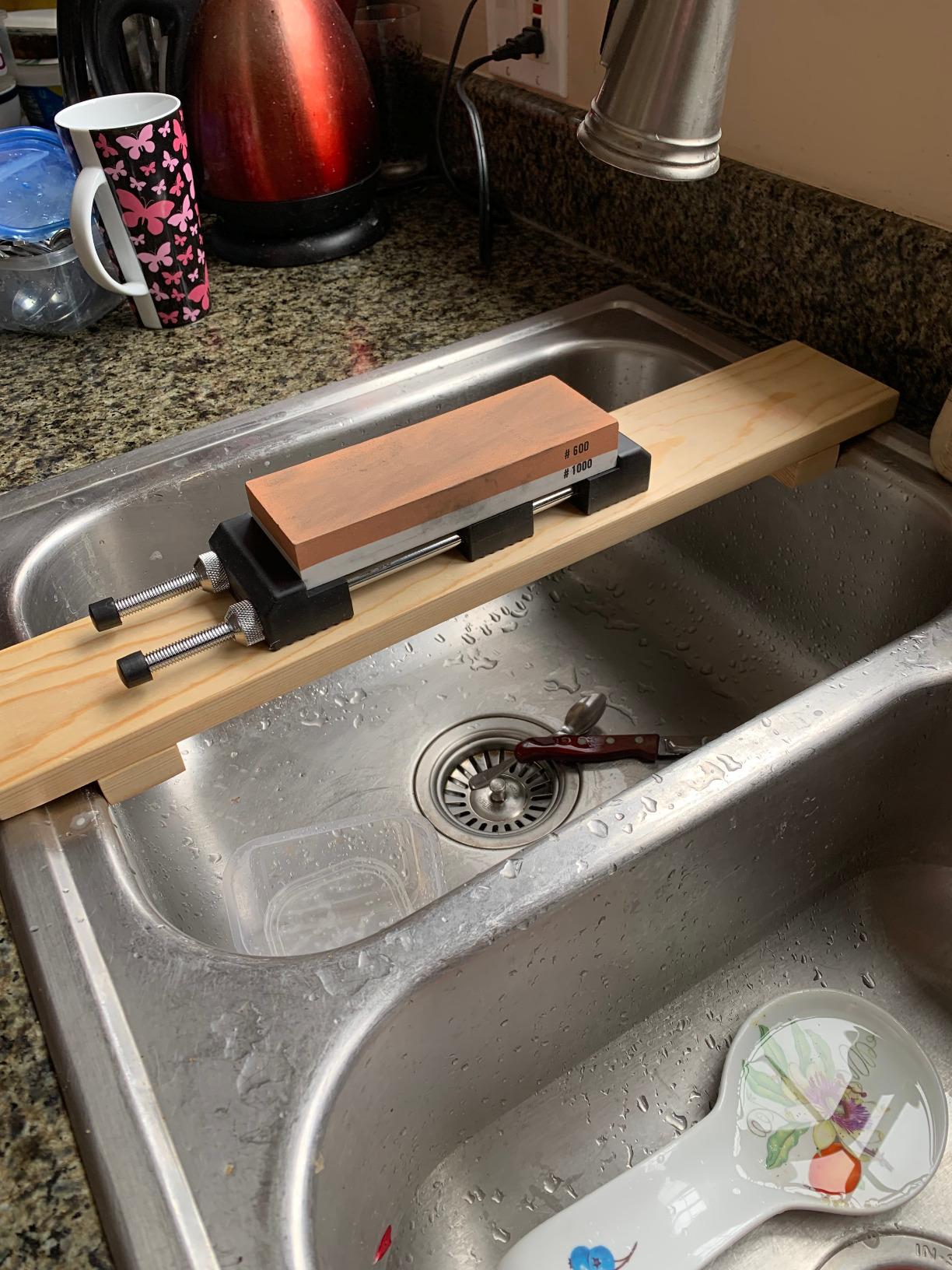 Kota Japan Stainless Steel Whetstone Holder, Non-Slip, Fits 6-8.5 in Stones customer photo 1