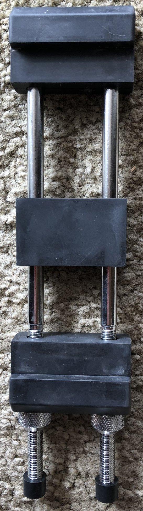 Kota Japan Stainless Steel Whetstone Holder, Non-Slip, Fits 6-8.5 in Stones customer photo 2