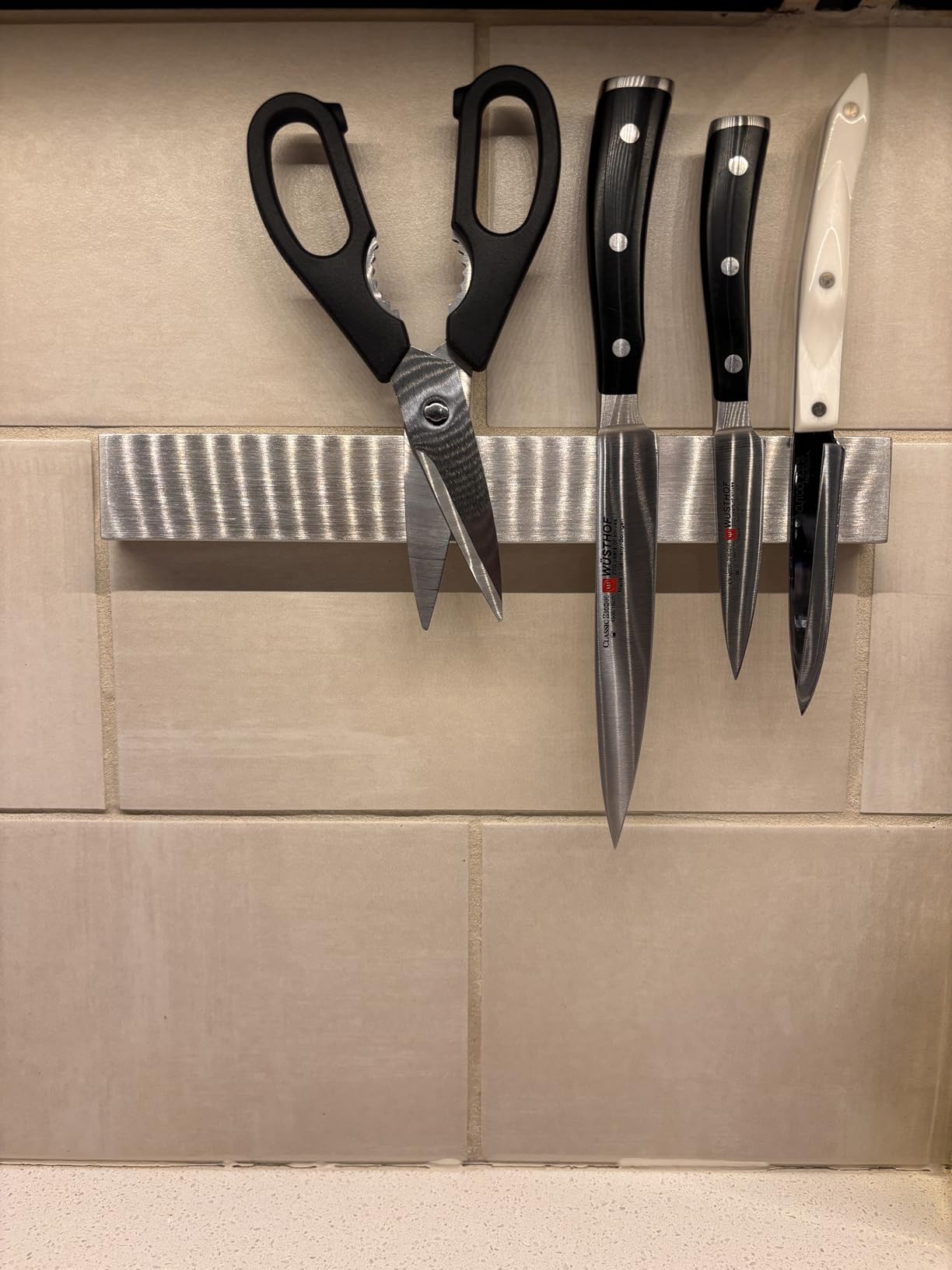 Ninonly 12 Inch Magnetic Knife Holder for Wall, Stainless Steel Knife Strip customer photo 1