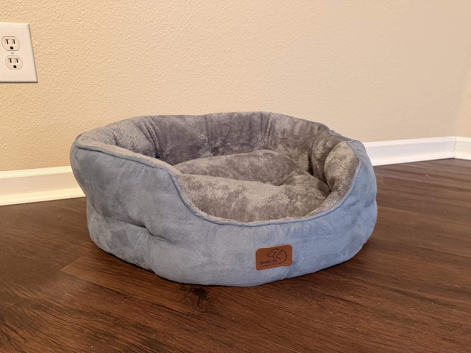 Bedsure Small Dog Bed Washable,Round Cat Beds for Indoor Cats,20in Camel customer photo 1