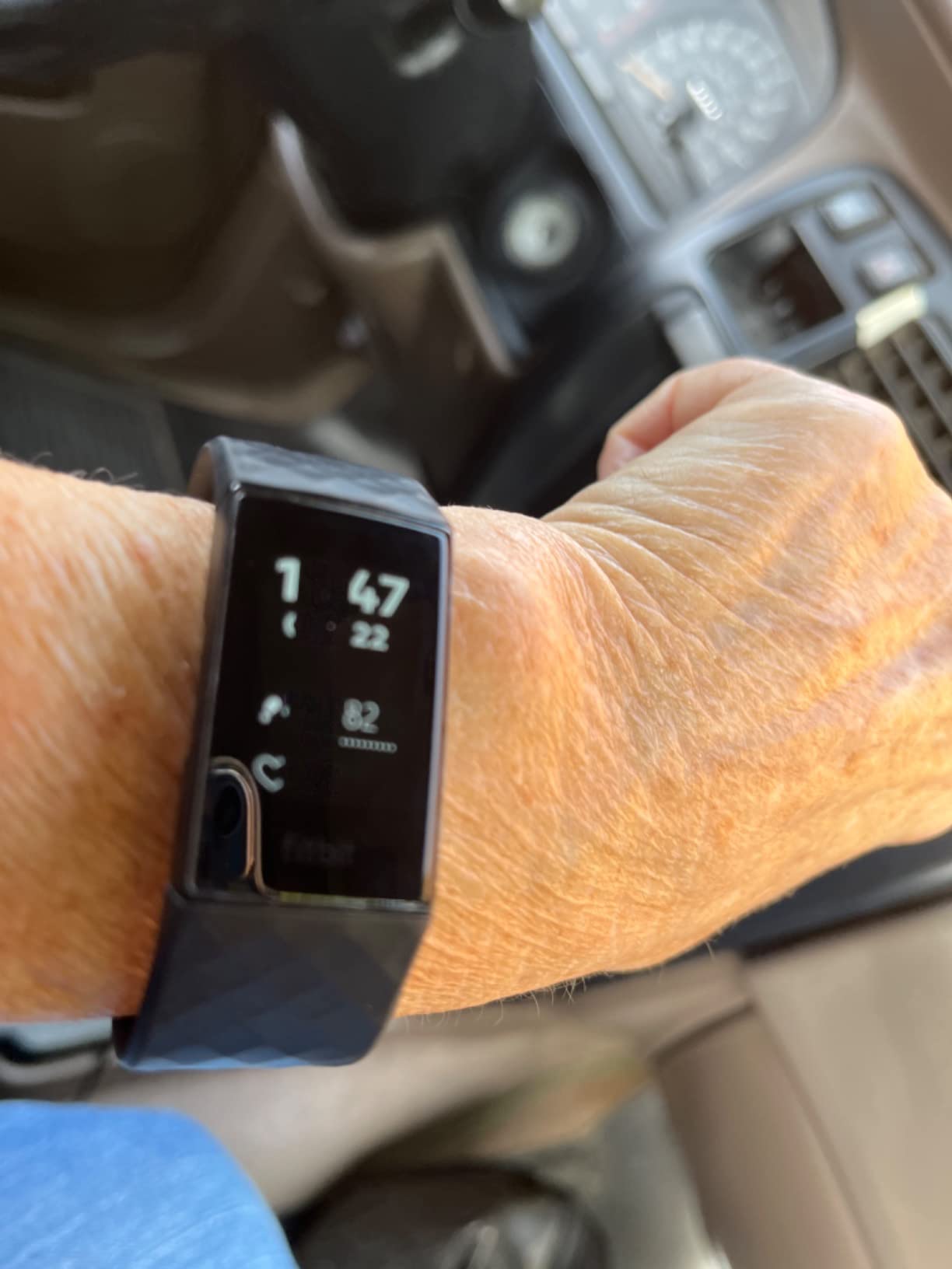 Fitbit Charge 4 Black Advanced Fitness Tracker customer photo 2