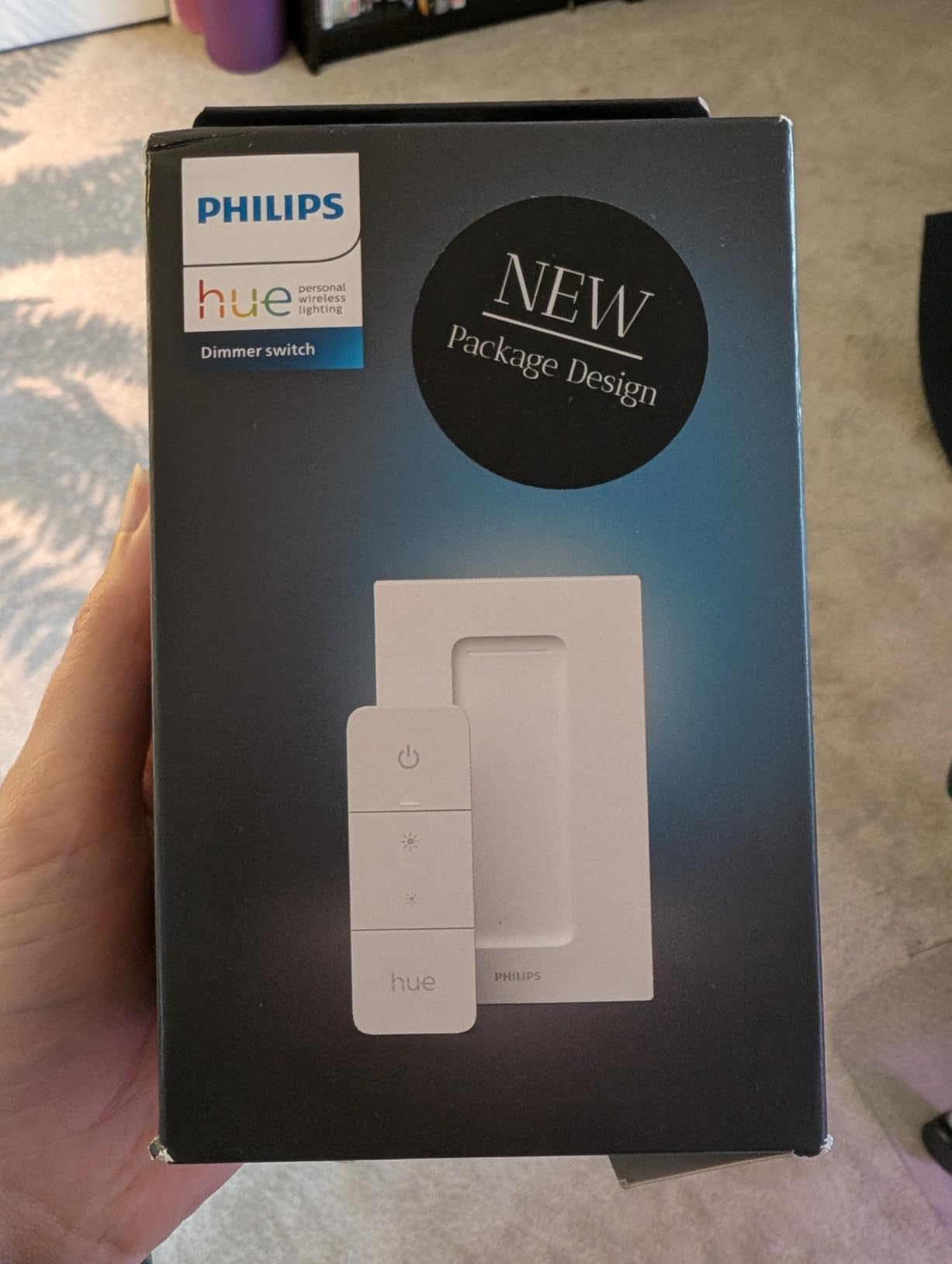 Philips Hue Smart Wireless Dimmer Switch V2 (Installation-Free, Exclusive Philips Hue Lights) for Indoor Home Lighting, Livingroom, Bedroom customer photo 2