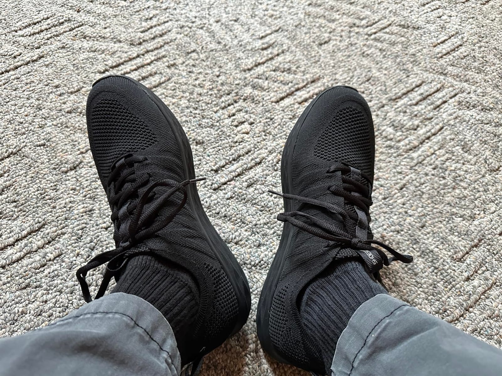 Shoes for Crews Everlight Men's Work Sneaker, Non-Slip, Comfortable customer photo 2