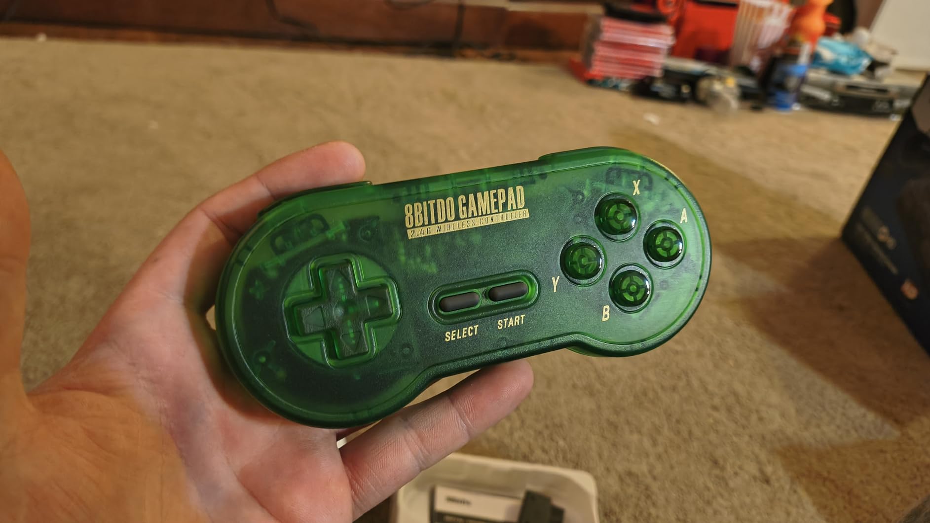 8Bitdo Sn30 2.4G Wireless Gamepad for Original SNES/Sfc (Transparent Edition) customer photo 2