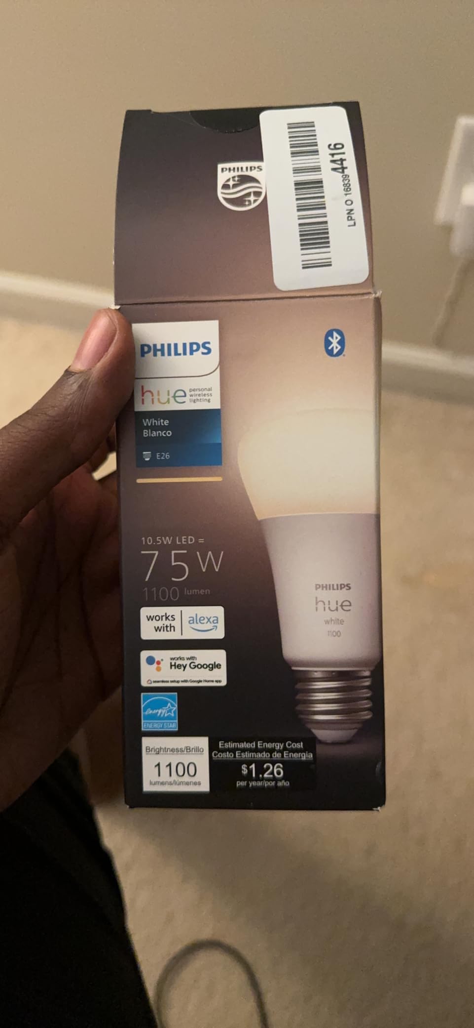 Philips Hue Smart 75W A19 LED Bulb - Soft Warm White Light - 1 Pack - 1100LM - E26 - Indoor - Control with Hue App - Works with Alexa, Google Assistant and Apple Homekit customer photo 1