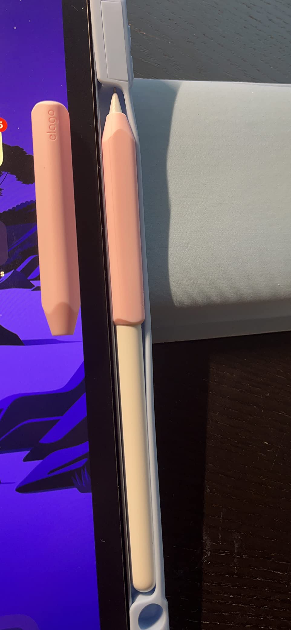 elago Grip for Apple Pencil Pro, 1st gen, 2nd gen and Apple Pencil USB-C customer photo 1