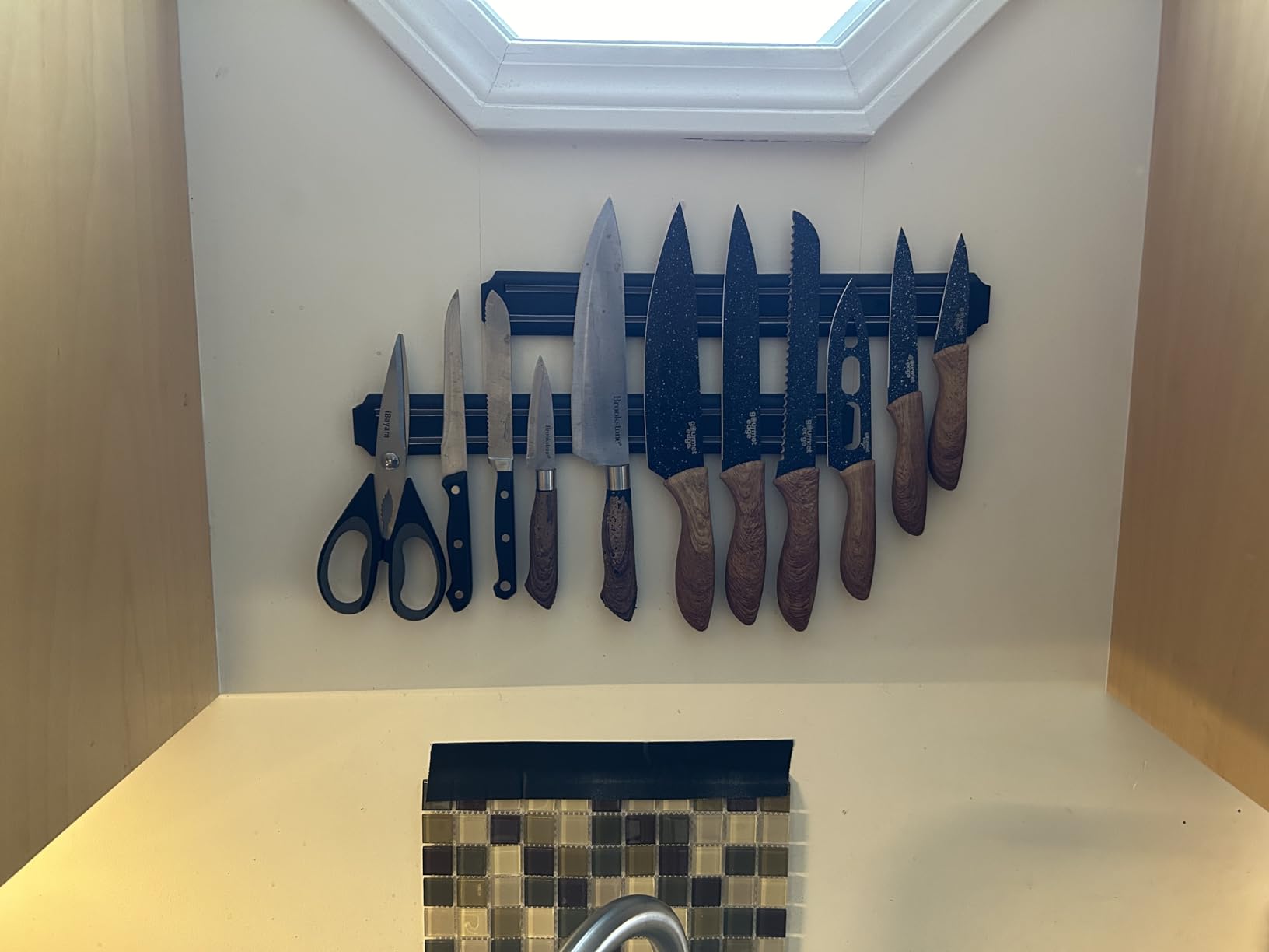 Magnetic Knife Strips(15 Inch X Set Of 2) Magnetic Knife Storage Strip, Knife Holder, Knife Rack, Knife Strip, Kitchen Utensil Holder, Tool Holder, Multipurpose Magnetic Knife Rack customer photo 1