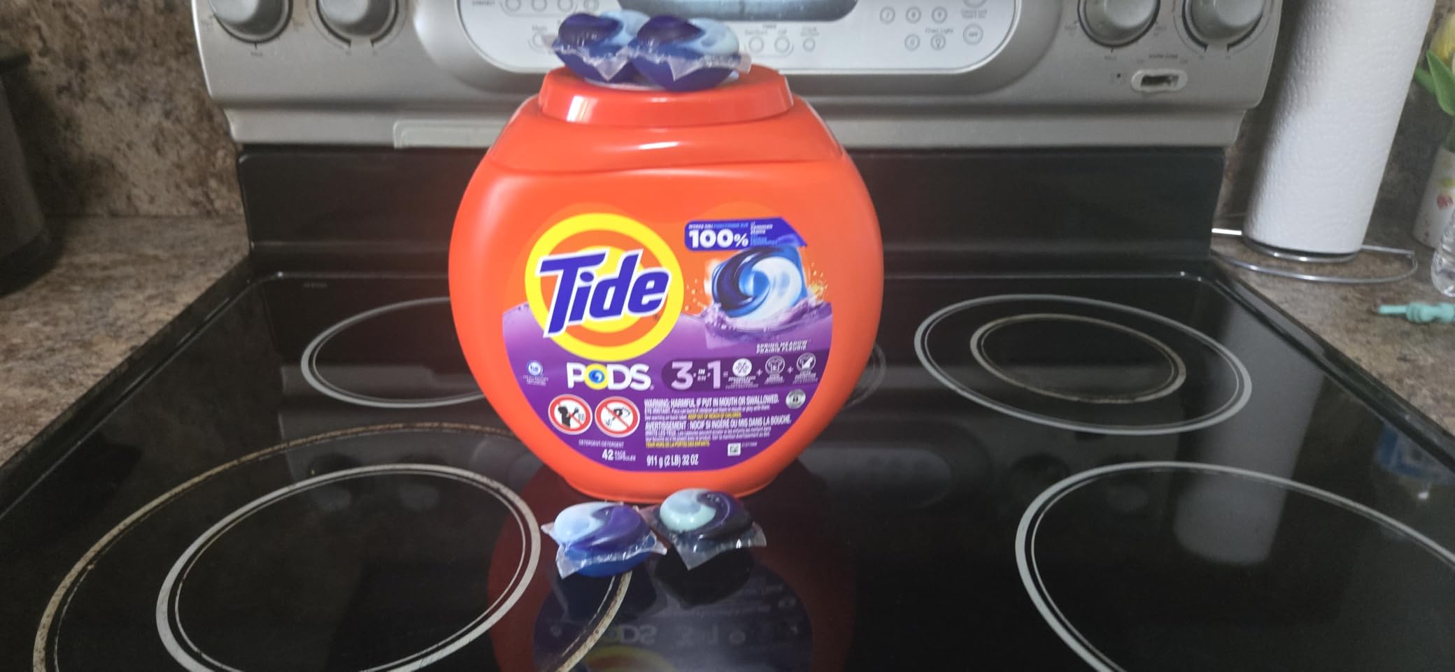 Tide PODS laundry detergent pacs, 3-in-1 Stain Remover, Odor Fighter, Color Protector, 76 Count, HE compatible, Spring Meadow Scent customer photo 1