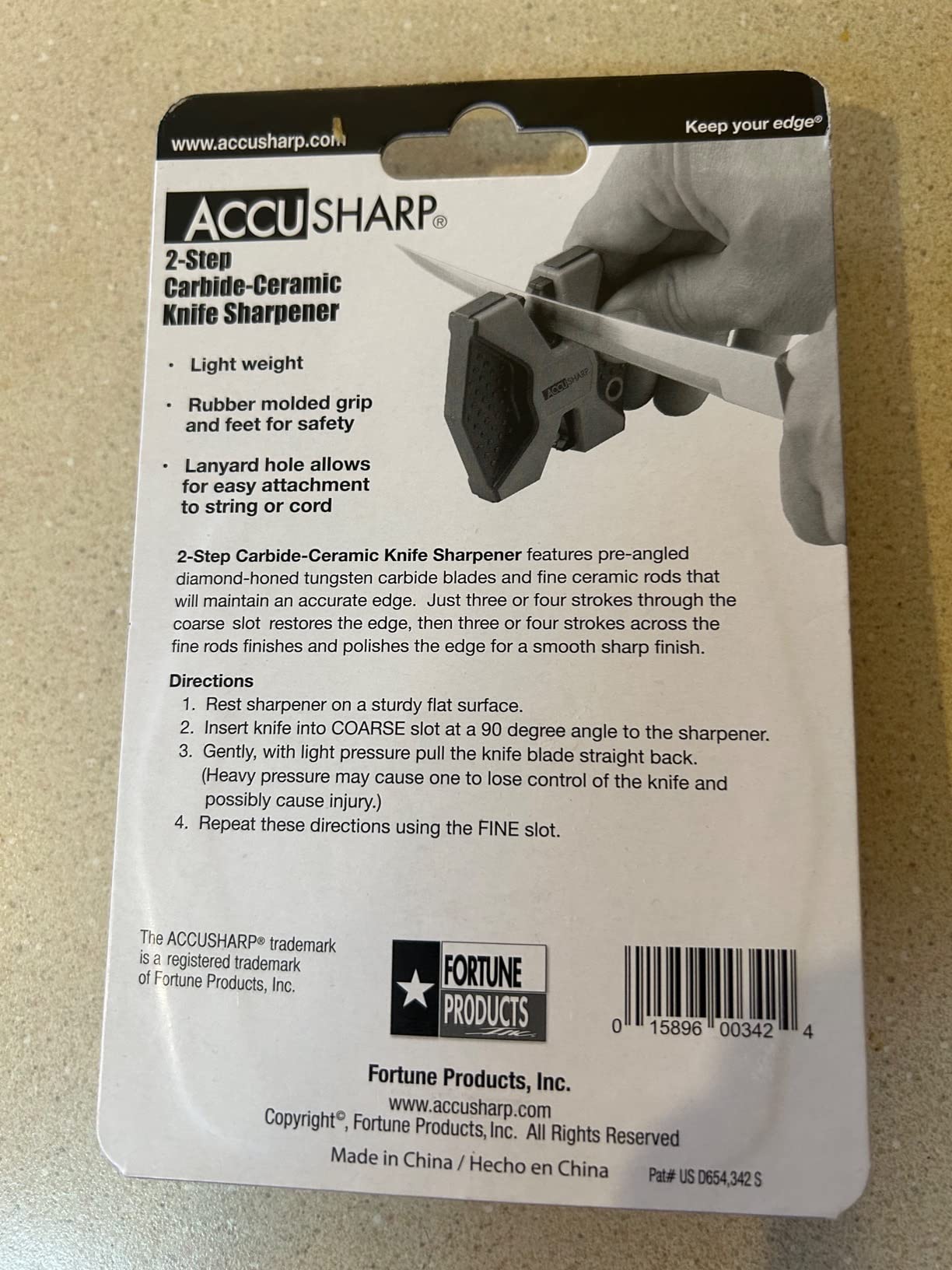 AccuSharp Pull Through Knife Sharpener Keychain, 2-Stage Sharpener for Straight or Serrated Kitchen Knives, Handheld Tool for Fishing & Hunting, White/Blue customer photo 2