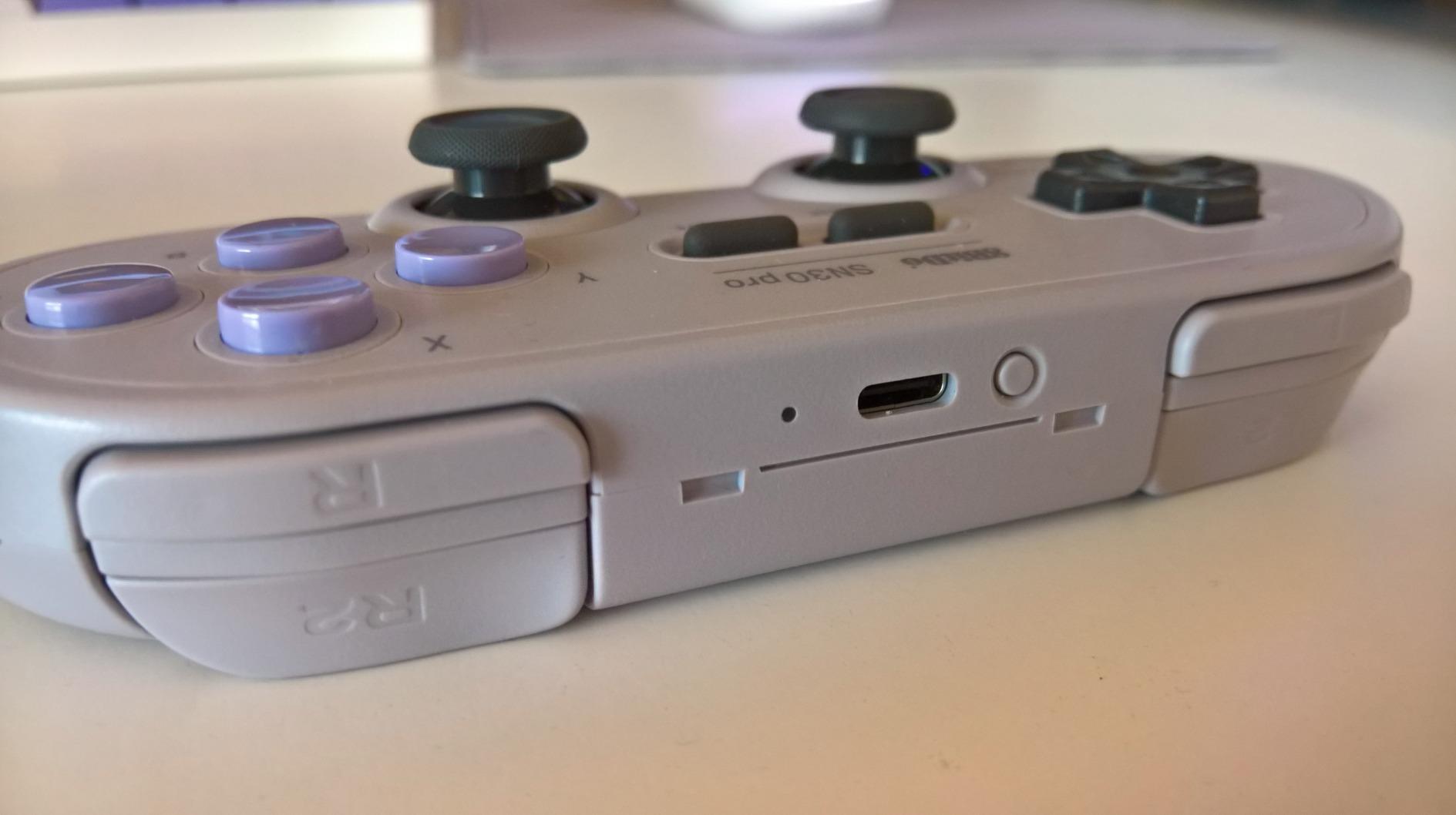 8Bitdo SN30 Pro Bluetooth Controller, Hall Effect Joystick (Crystal Purple) customer photo 1