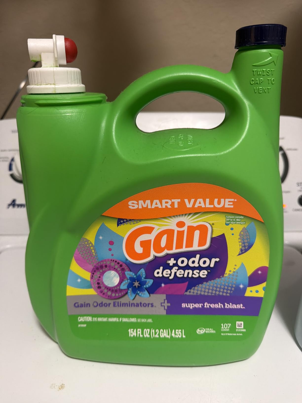 Gain Liquid Laundry Detergent, Freshness, Odor Defense, High Efficiency Washing Machine Liquid Laundry Soap, Original Scent, 132 fl oz, 100 Loads (Packaging May Vary) customer photo 1