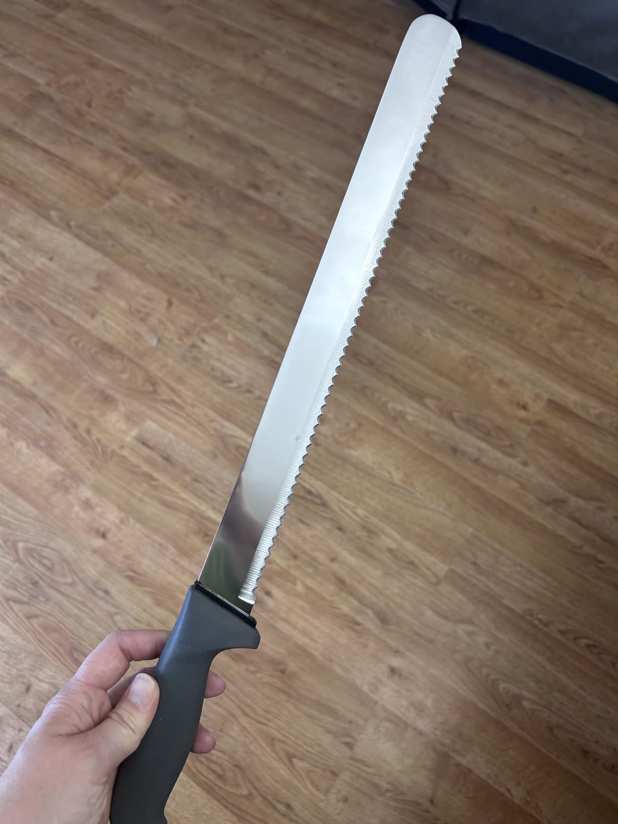 KUTLER Professional 12-Inch Bread Knife and Cake Slicer with Serrated Edge - Ultra-Sharp Stainless Steel Cutlery customer photo 2
