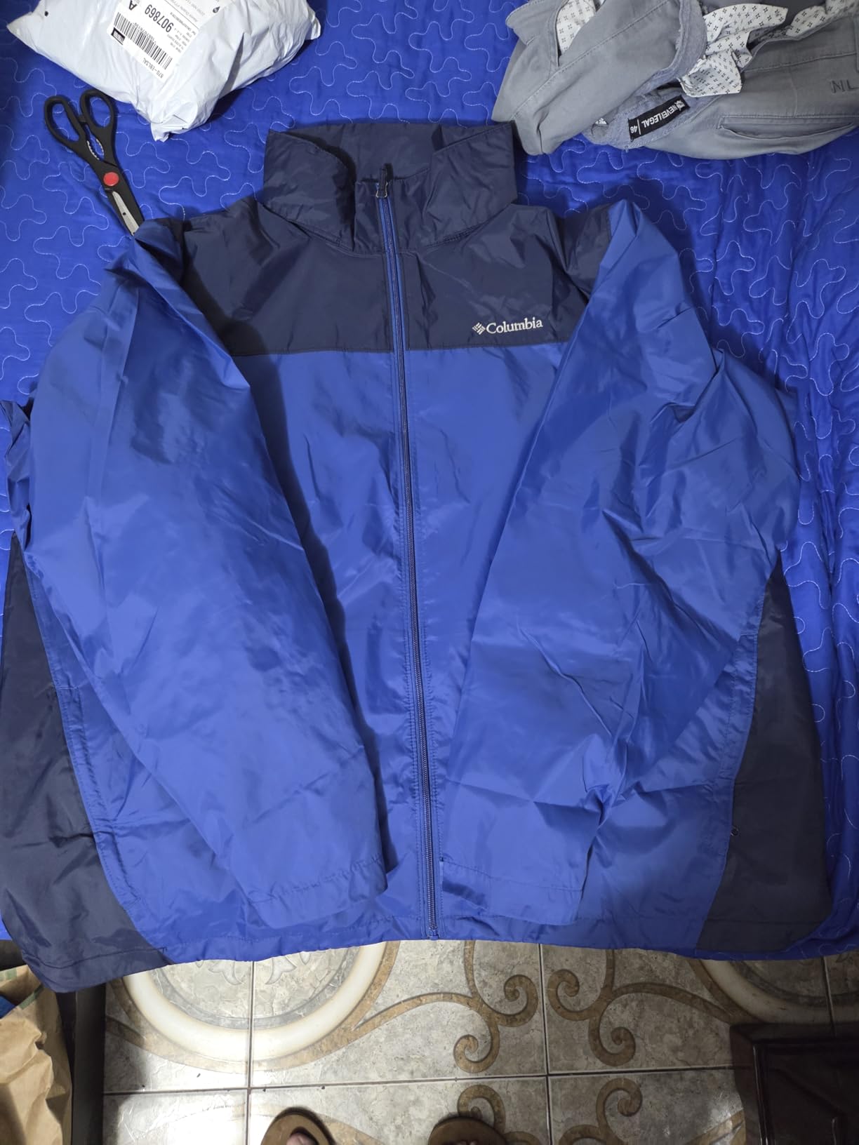 Columbia Men’s Glennaker Lake II Rain Jacket customer photo 1