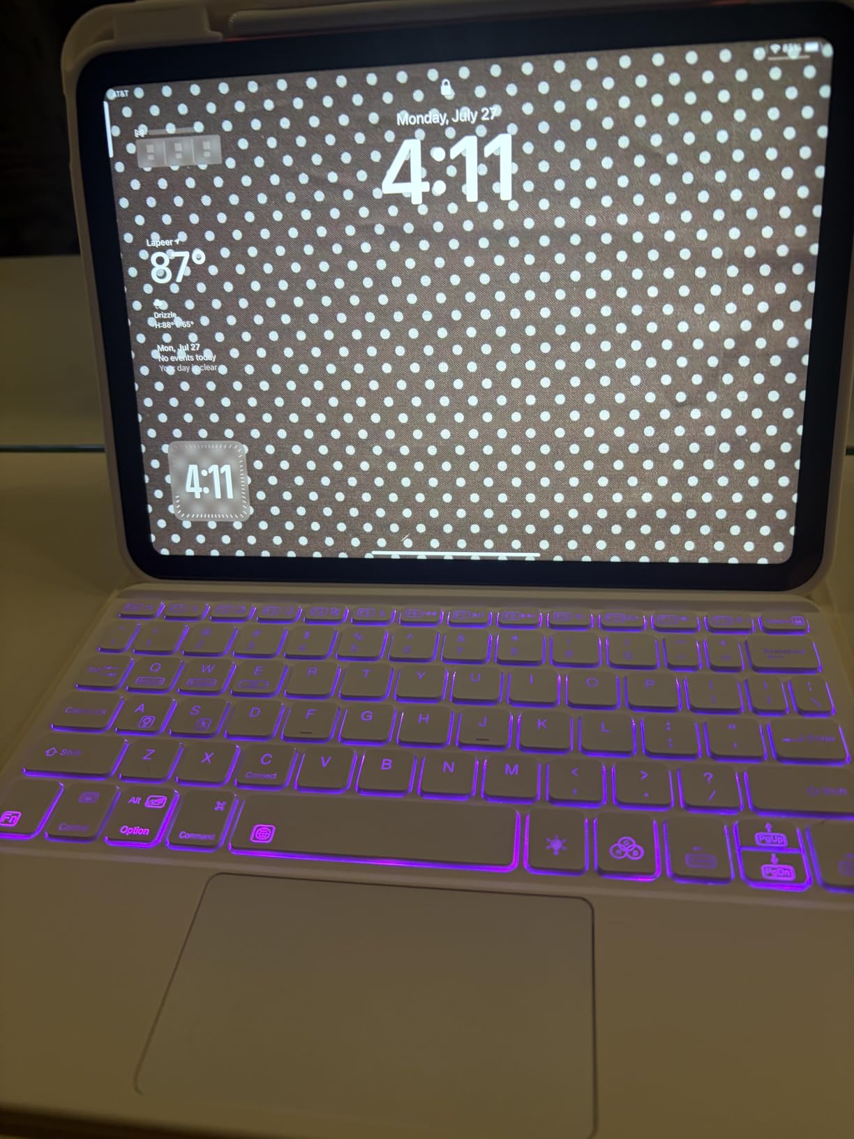 Harvopu for iPad A16 11th/10th Generation Case with Keyboard, Folio Cover customer photo 2