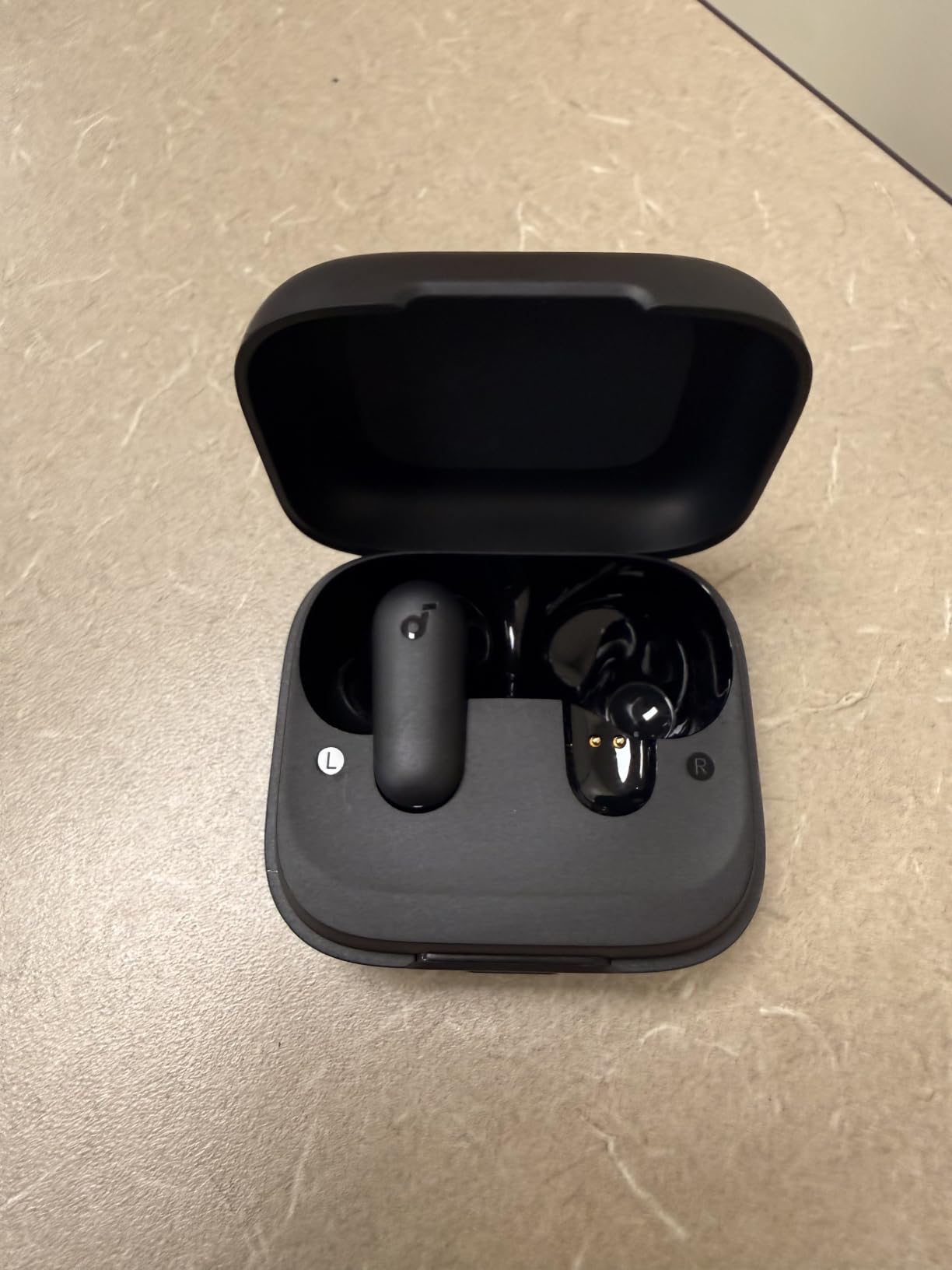 Soundcore P30i by Anker Noise Cancelling Earbuds, Hands-Free Viewing customer photo 1