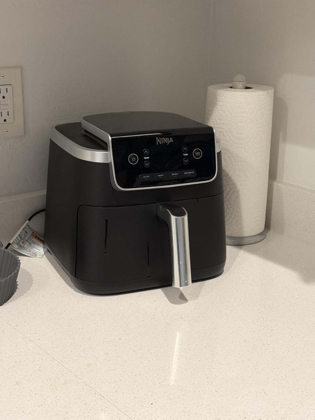 Ninja Air Fryer Pro XL, 6.5 Qt, 7-in-1, Grey, AF182AMZ customer photo 2