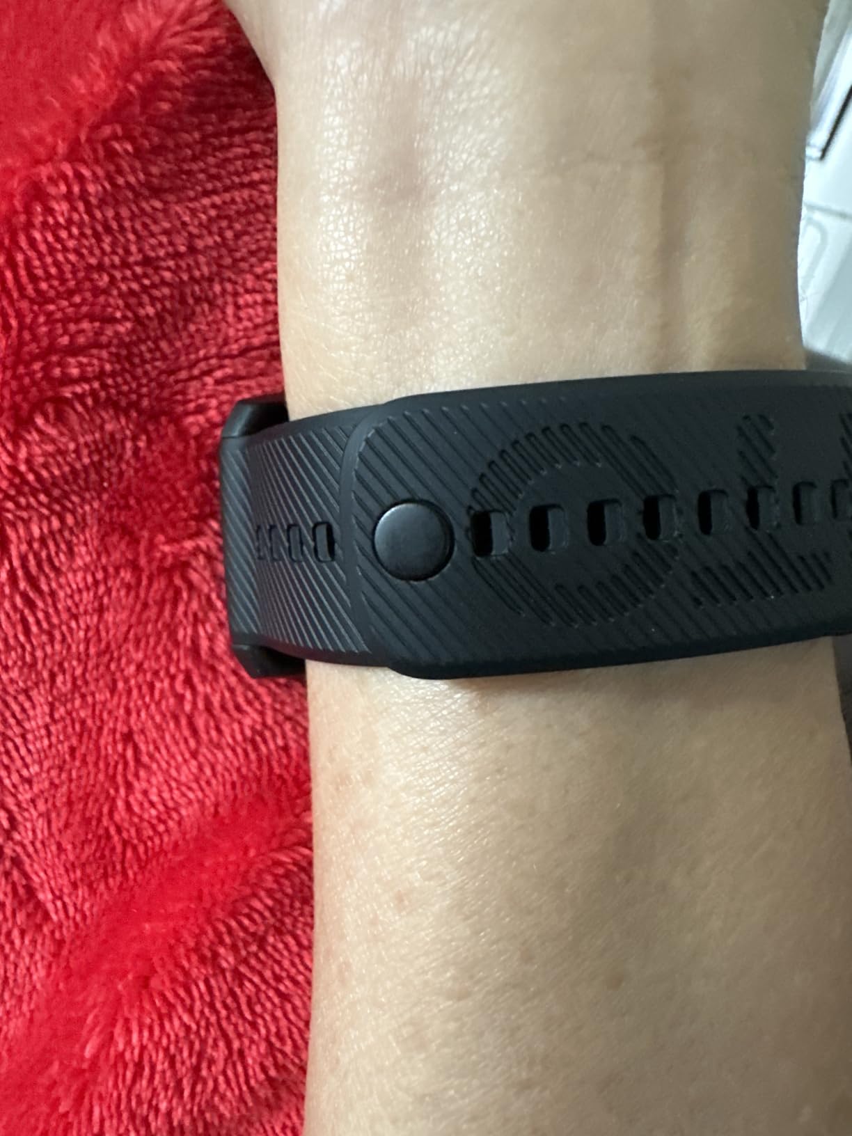 SUUNTO Race S GPS Sports Watch, 1.32” AMOLED 95+ Sports Modes, All Black customer photo 2