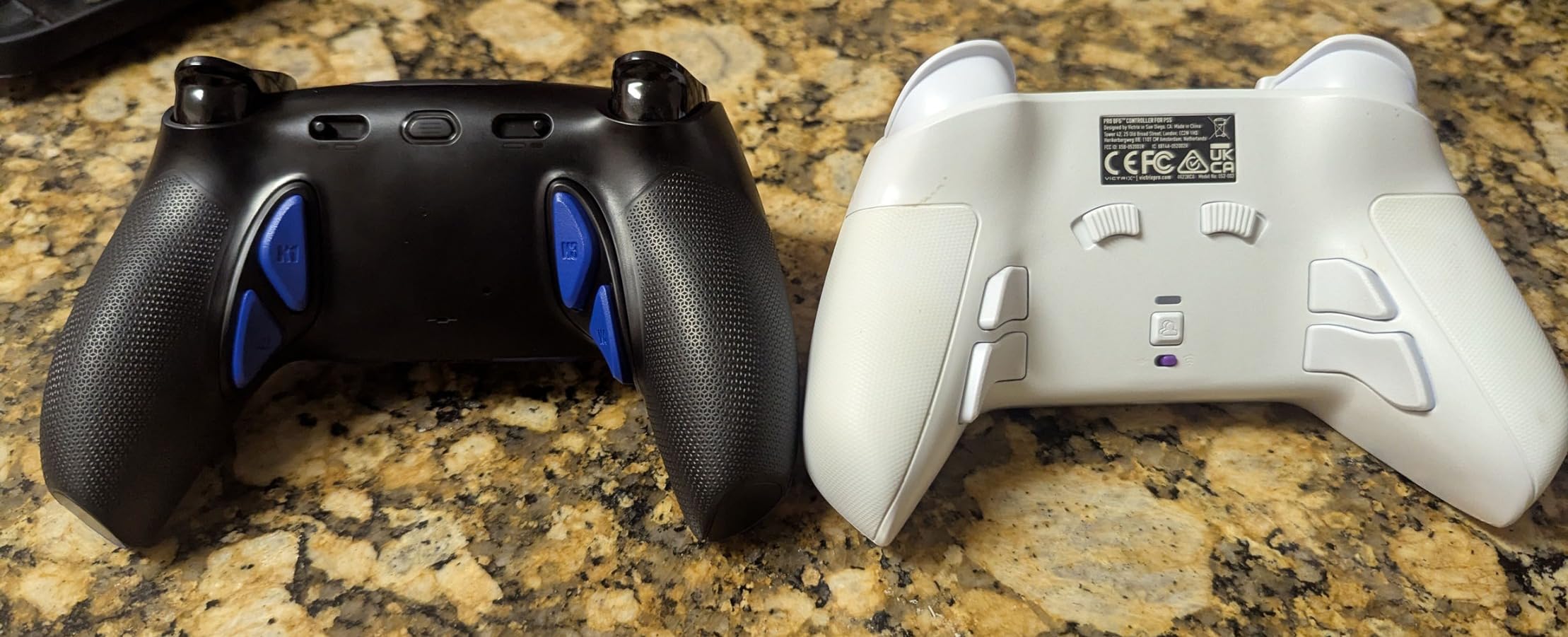 HEXGAMING PHANTOM Wireless Controller Compatible with ps5, Chaos Black customer photo 1