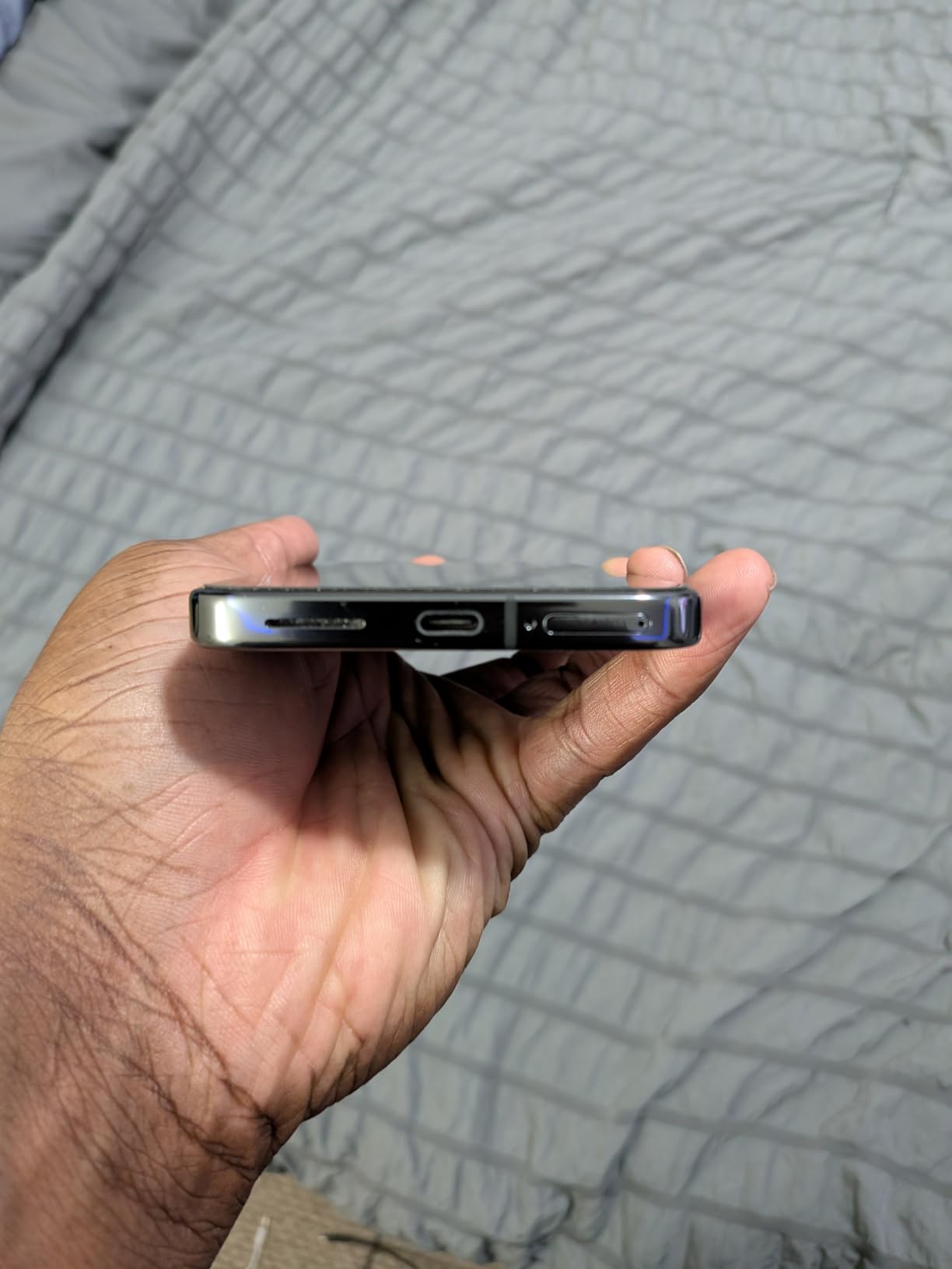 Google Pixel 9 Pro XL, 128GB, Obsidian - Unlocked (Renewed) customer photo 2