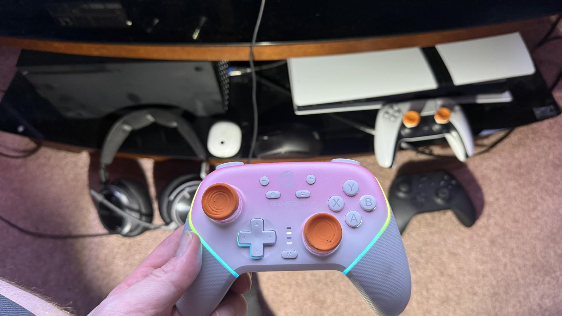 GameSir Super Nova Wireless Gaming Controller for PC/Switch/Switch 2/iOS/Android, 1000Hz Polling Rate, Hall Effect Stick & Trigger, Rubberized Grips, RGB Lighting, 1000mAh - Blue customer photo 2