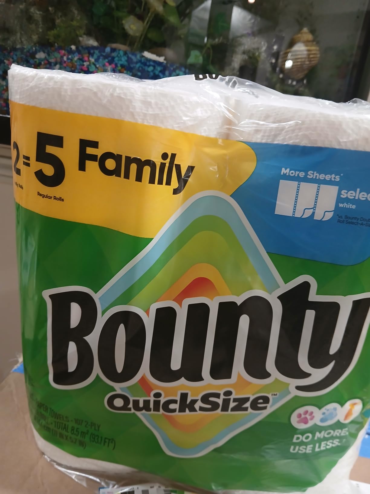 Bounty Quick-Size Paper Towels, White, 8 Family Triple Rolls = 27 Regular Rolls customer photo 2