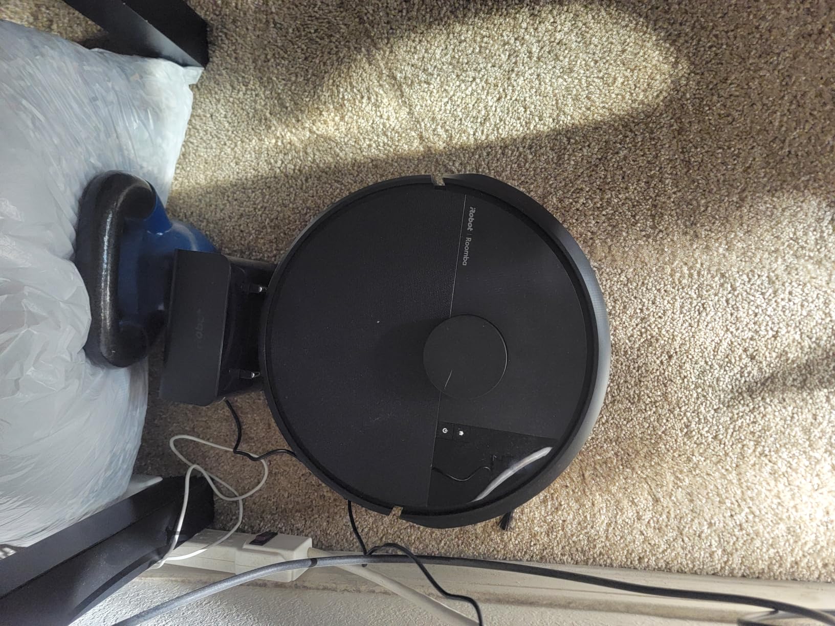 Roomba 105 Combo ND customer photo 2