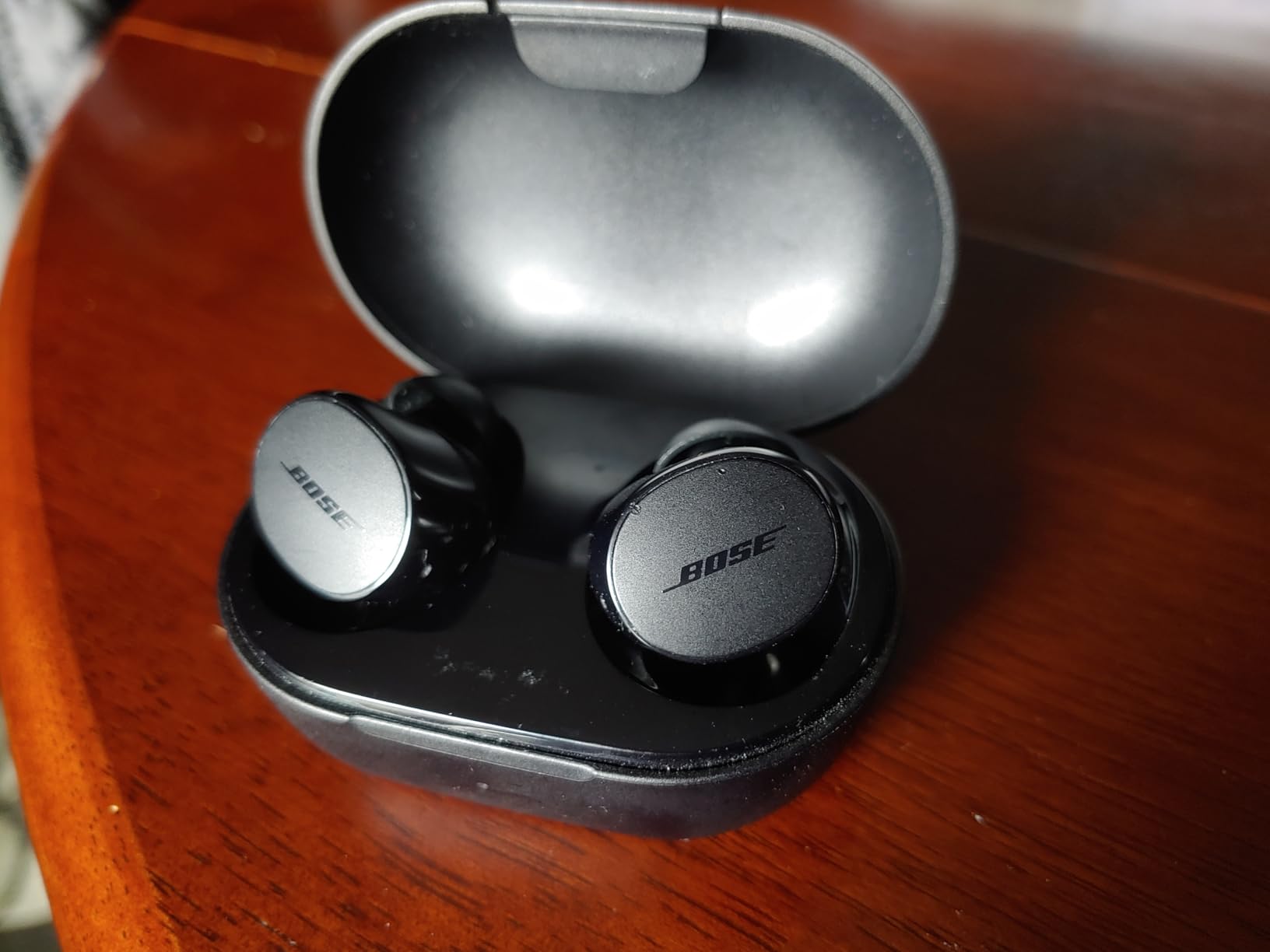 Bose QuietComfort Earbuds - True Wireless Bluetooth Earbuds with Active Noise Cancellation and Mic, USB-C Charging, IPX4 Rating, Up to 8.5 Hours of Playtime, Twilight Blue - Limited Edition Color customer photo 1