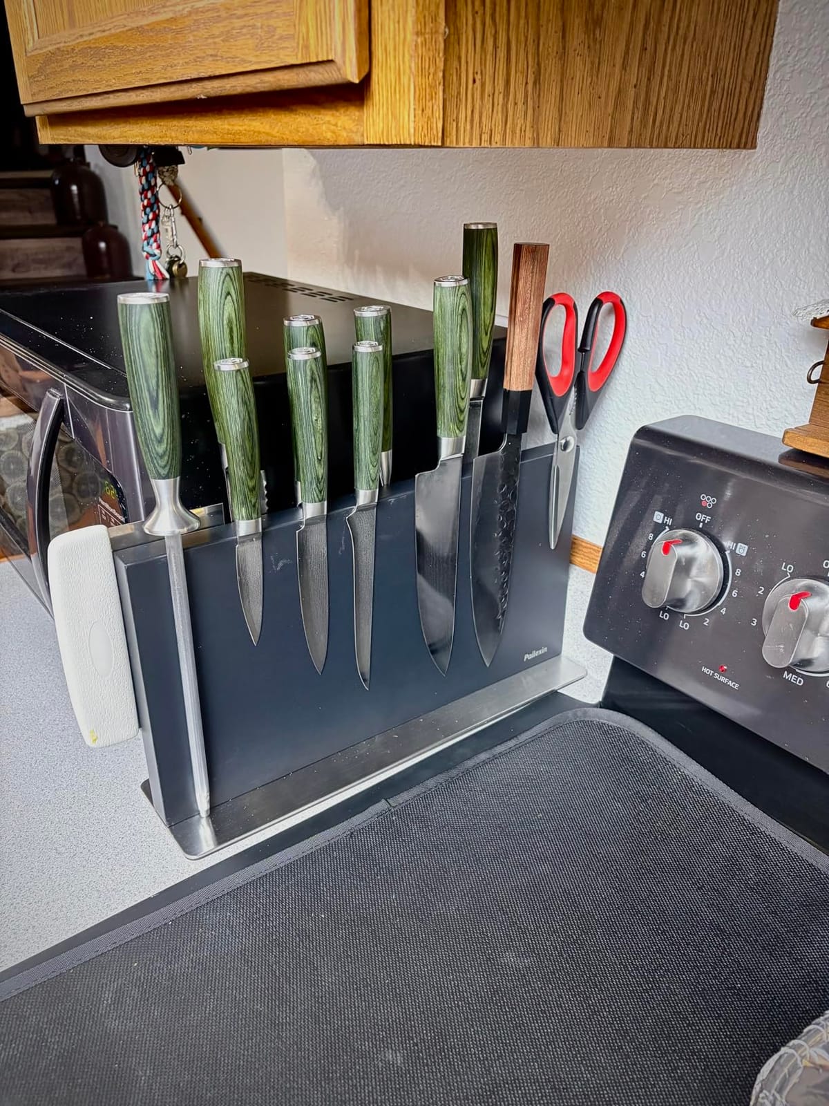Magnetic Knife Block Without Knives—Black, Stainless Steel, 12
