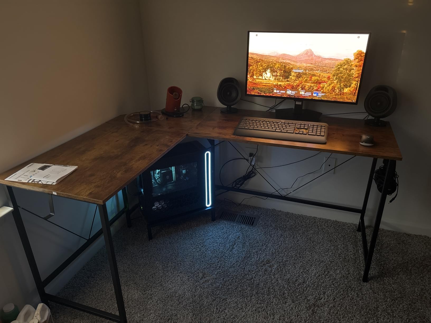 Mericonia 40 in Corner Desk with Monitor Stand, Small L Shaped Gaming Desk customer photo 2